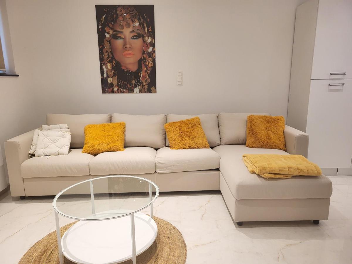 Duplex Neuf 2 Chambres Huy Zewnętrze zdjęcie